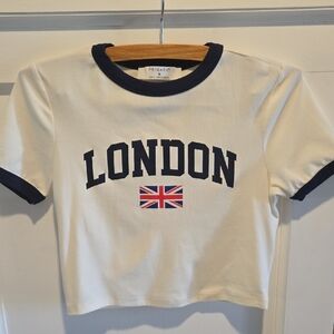 Primark Womens Cream London Crop Tee with Navy Accents